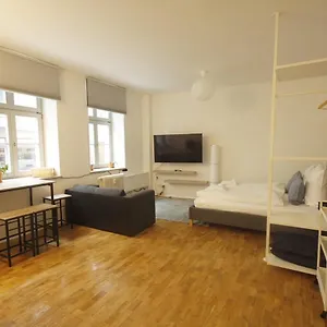  Apartment Nuvoom Workation, Highspeed Internet, Zentral In Der Dresdner Innenstadt Deutschland